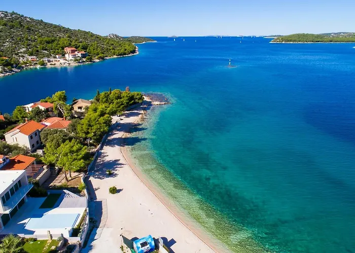 Second-home * Ražanj