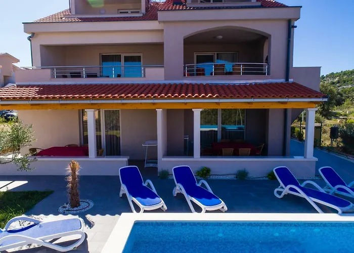 Second-home Appartement Ražanj